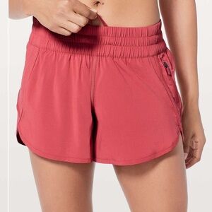 Lululemon Tracker Short V *4” - Size 6